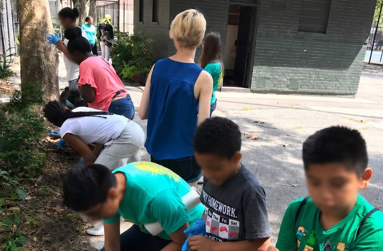 Kids planting together
